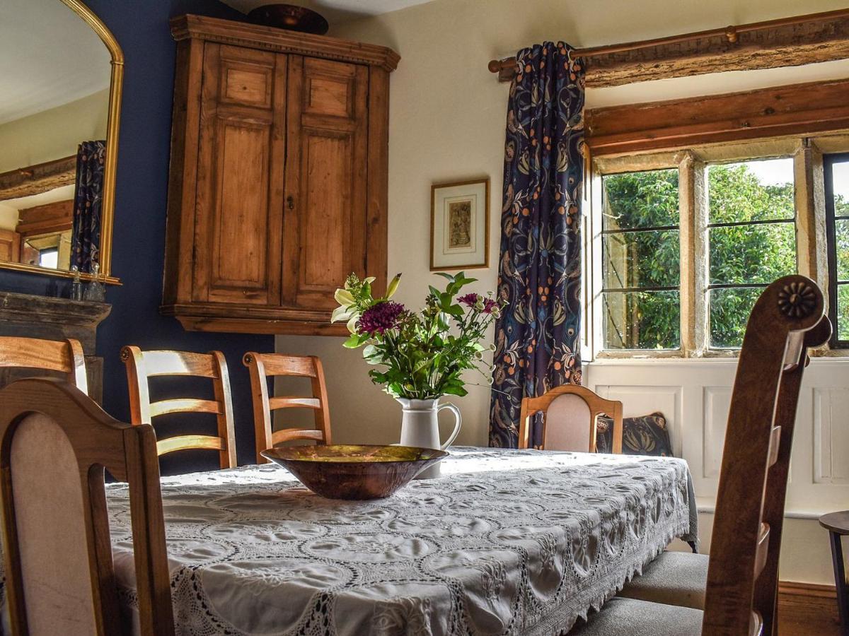 Lea Hall Farmhouse Tissington ภายนอก รูปภาพ