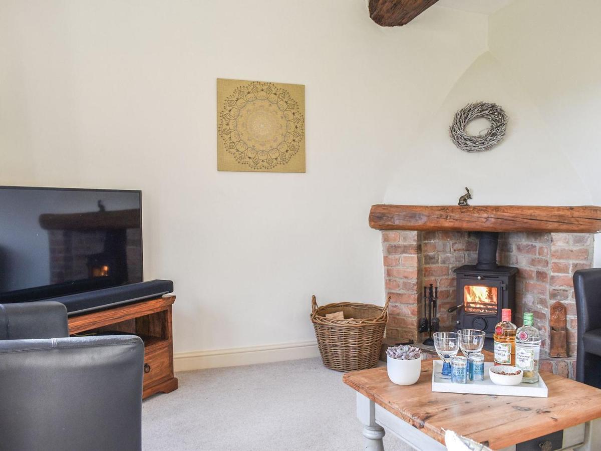 Lea Hall Farmhouse Tissington ภายนอก รูปภาพ