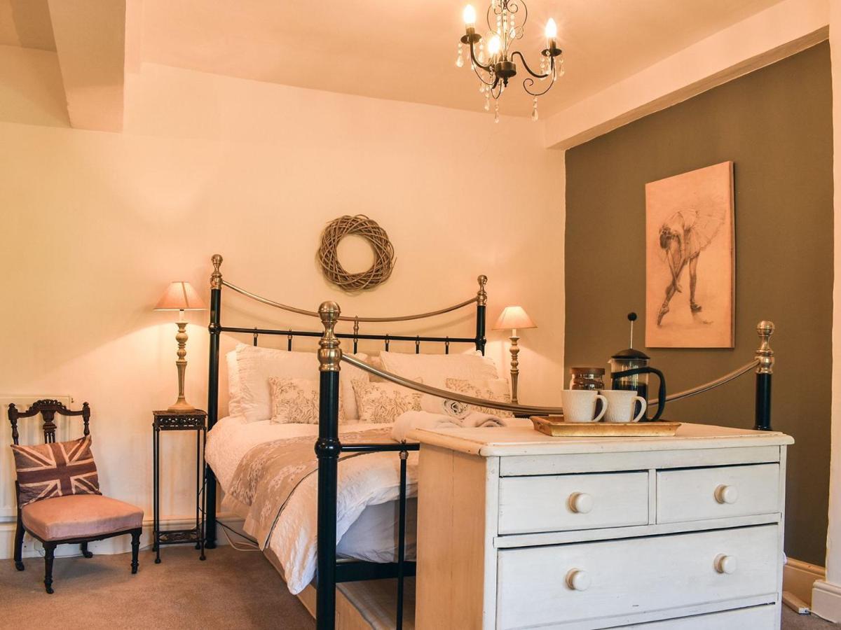 Lea Hall Farmhouse Tissington ภายนอก รูปภาพ