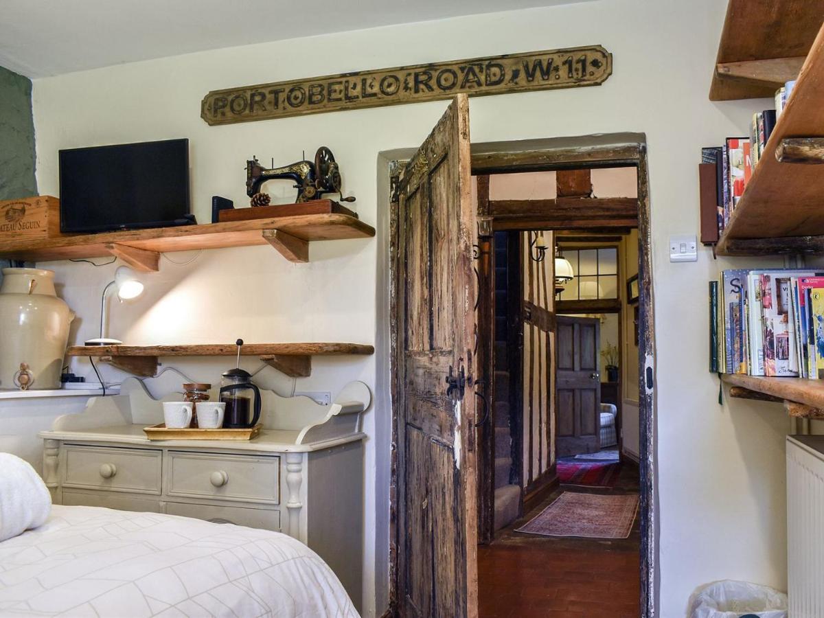 Lea Hall Farmhouse Tissington ภายนอก รูปภาพ