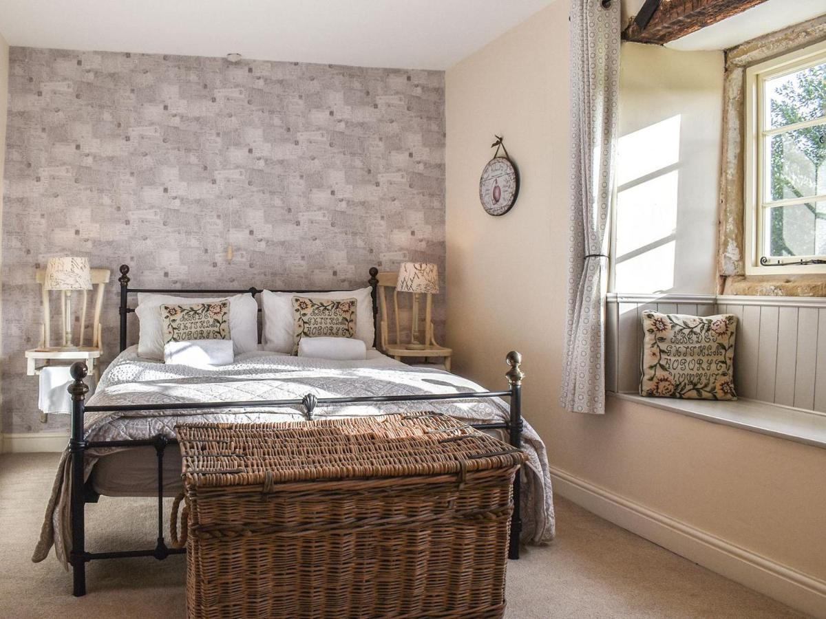 Lea Hall Farmhouse Tissington ภายนอก รูปภาพ